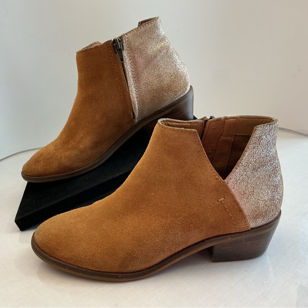 FRYE & CO Suede Western Ankle Boot Tan Glitter Heel Size 6.5
